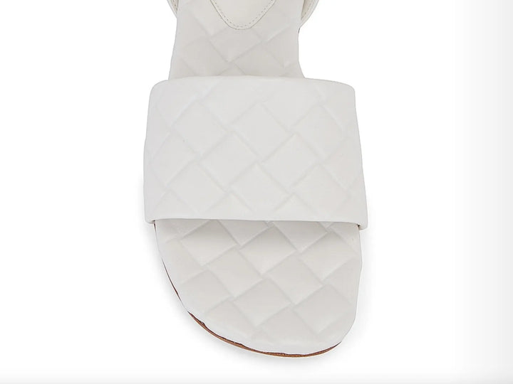 Bottega Veneta Amy Sandal - Vault No9