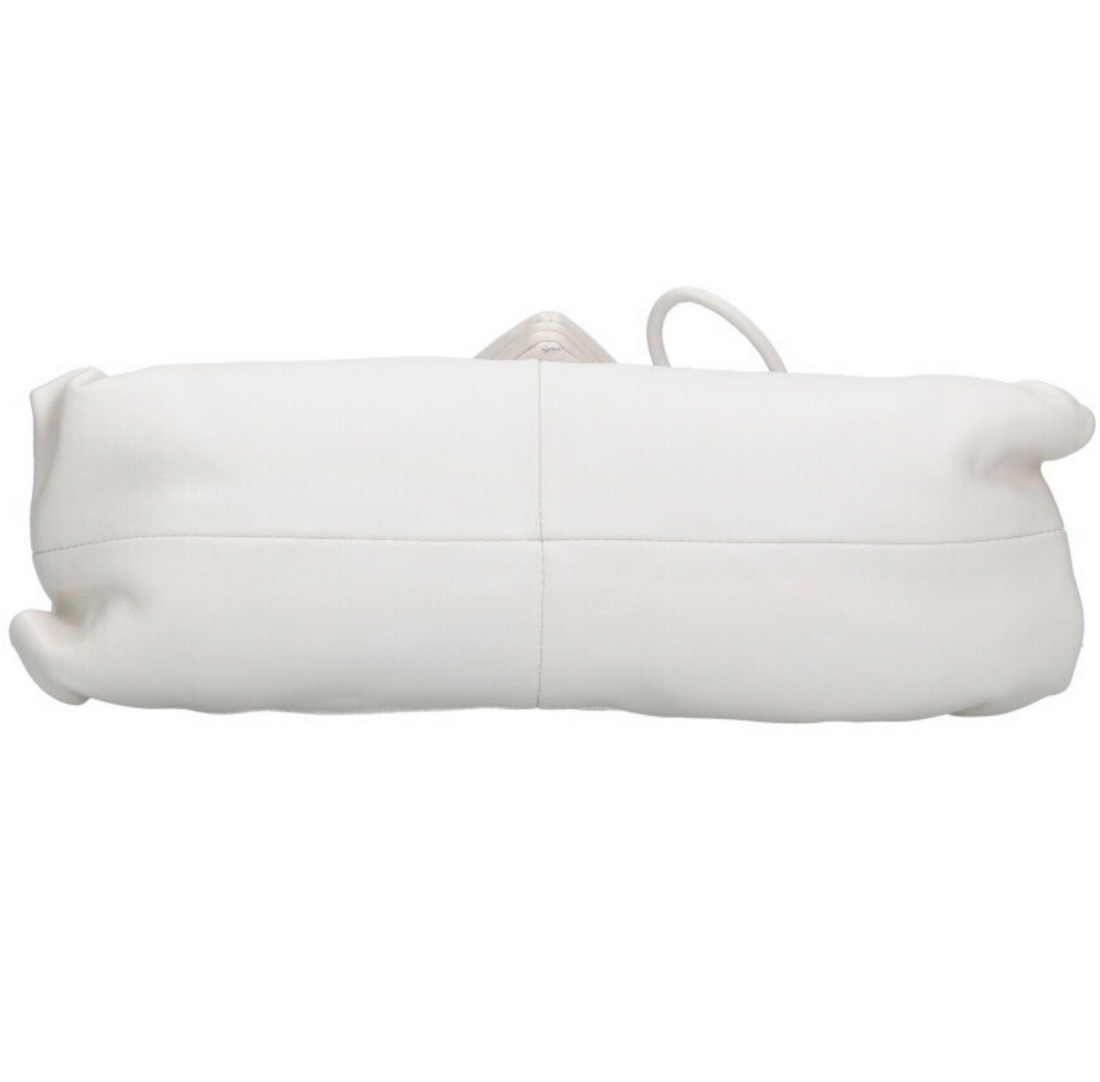 Bottega Veneta BV Trine Clutch in Bianco – White Lambskin Large Leather Wristlet Bottega Veneta