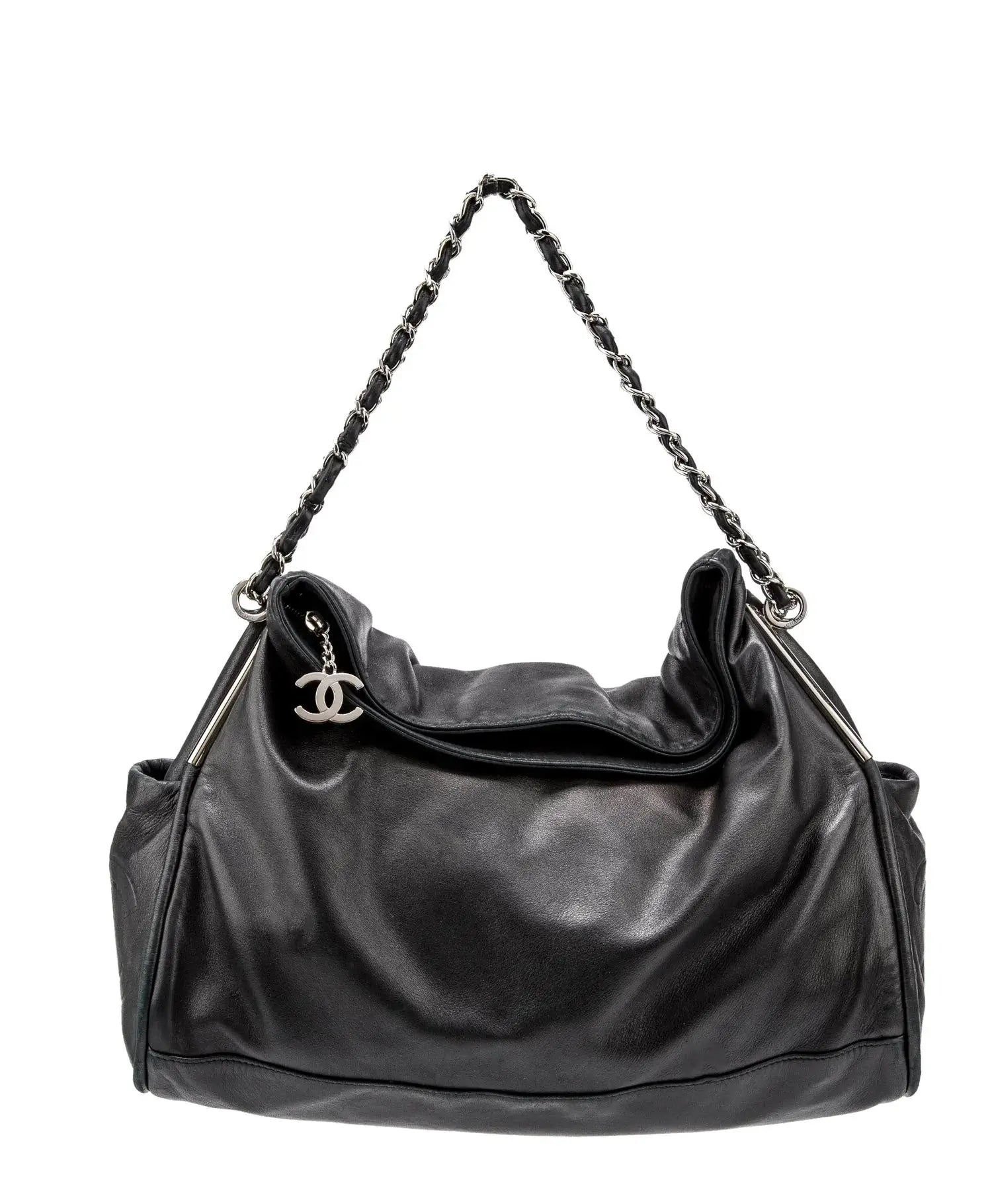 CHANEL Medium Ultimate Soft Hobo Leather CHANEL