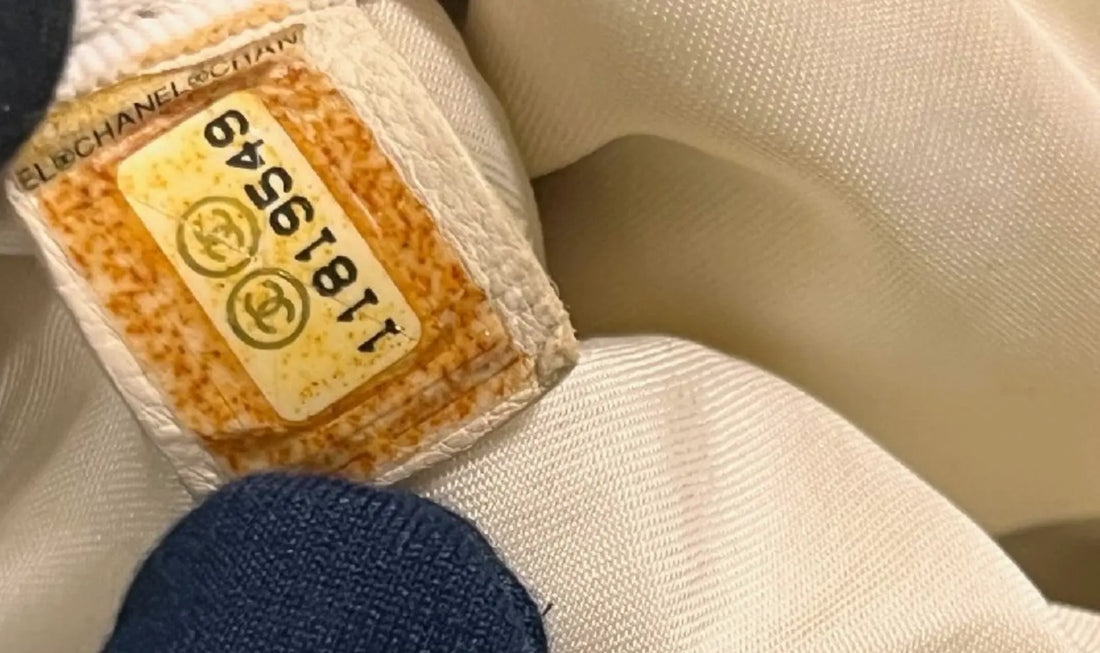 CHANEL Pre-Owned Sports Line abstract print shoulder bag - Vault No9