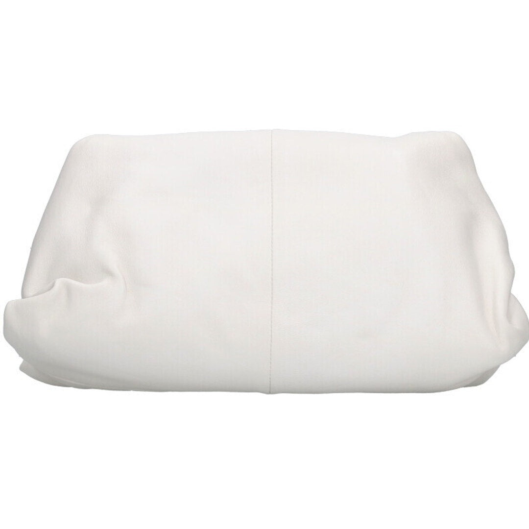 Bottega Veneta Trine Triangle Clutch in White Leather | Daniel Lee Era Bottega Veneta