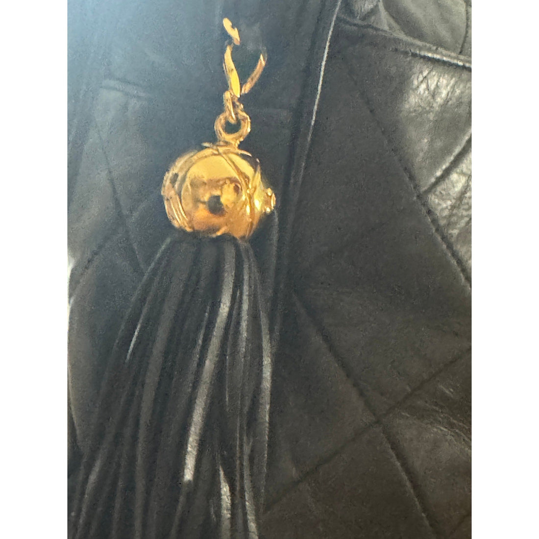 CHANEL Vintage Diamond CC Quilted Large Lambskin Camera BagGold Hardware Chanel